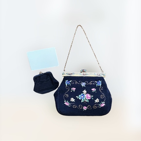Vintage Handbags - Spectacular Vintage Pettipoint Purse with Kisslock Change Purse and Mirror